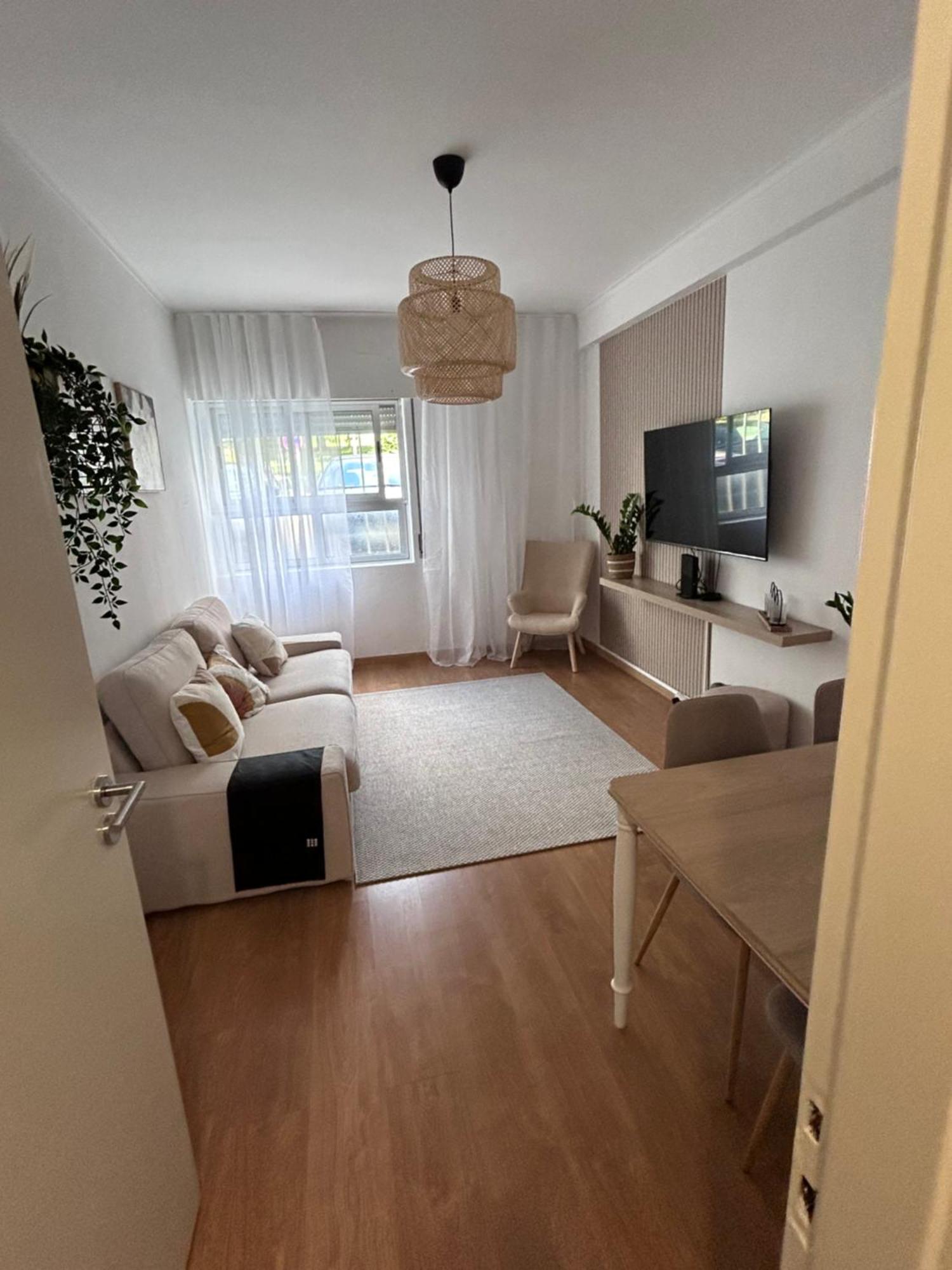 Apartamento Acolhedor Em Queluz Eksteriør billede